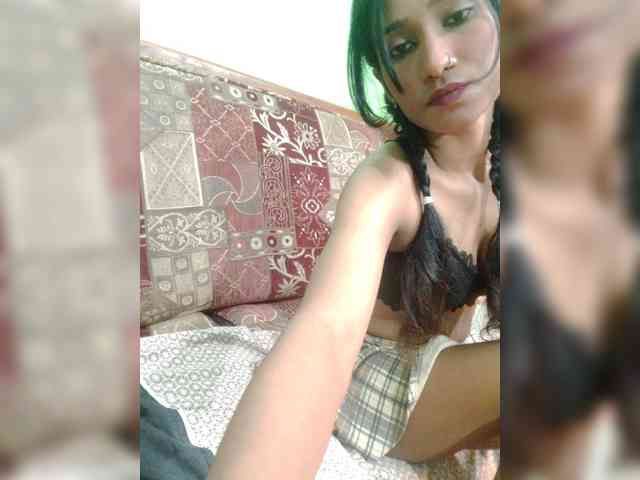 Meherin-Afra6 webcam