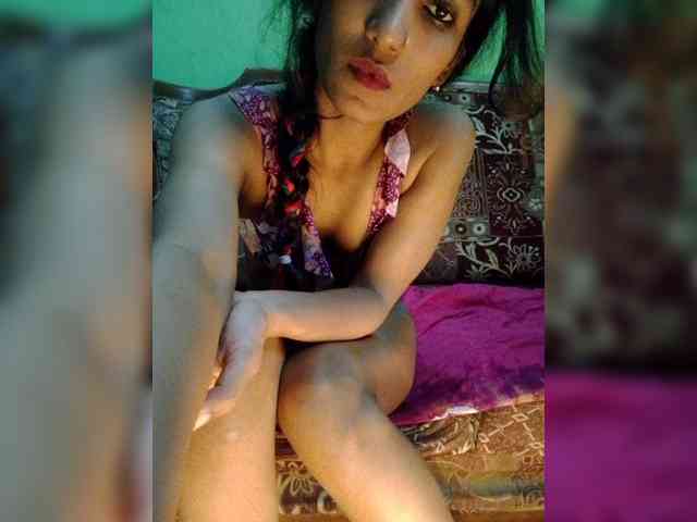 Meherin-Afra6 webcam