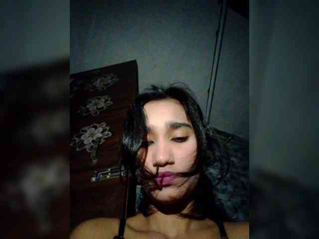 Meherin-Afra6 webcam