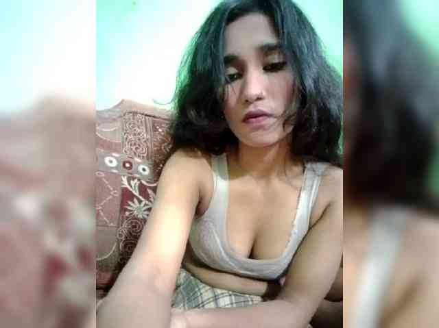 Meherin-Afra6 webcam