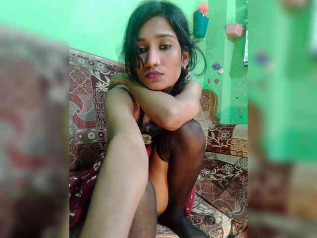 Meherin-Afra6 webcam