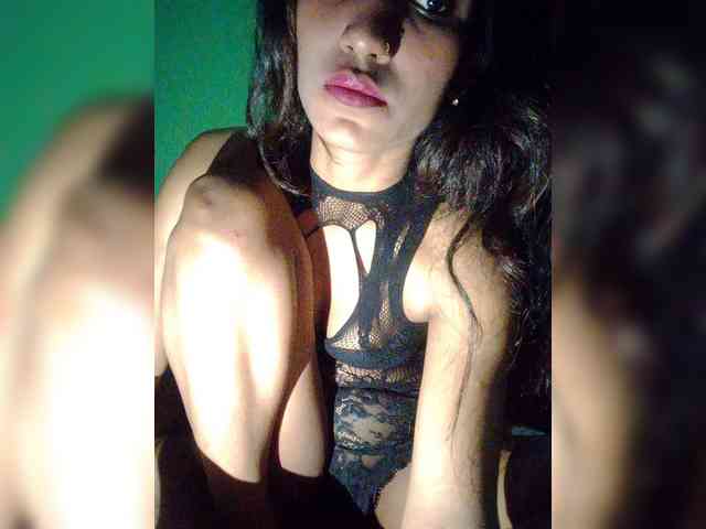Meherin-Afra6 webcam