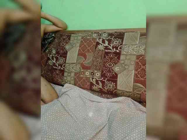 Meherin-Afra6 webcam