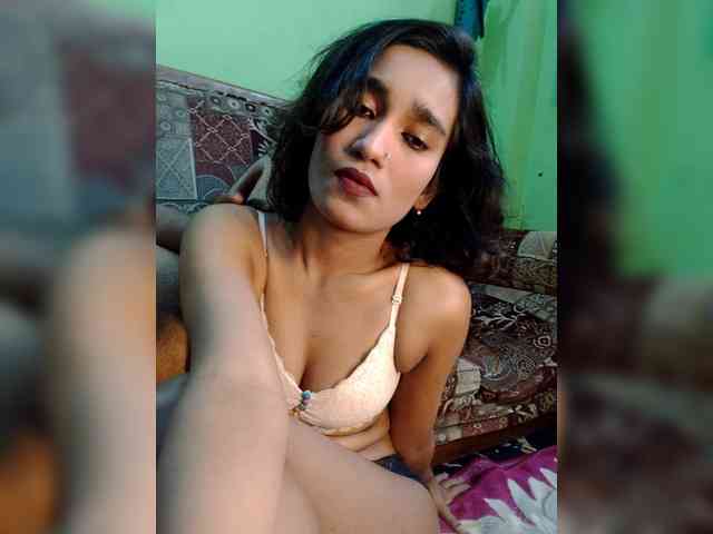 Meherin-Afra6 webcam