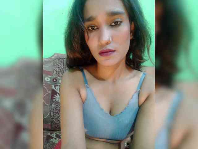 Meherin-Afra6 webcam