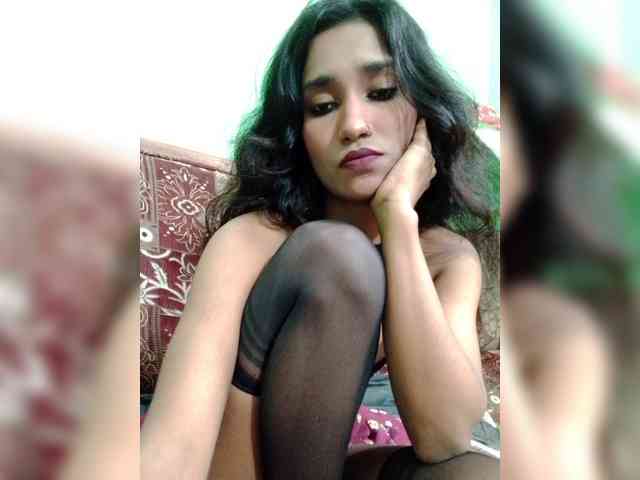 Meherin-Afra6 webcam