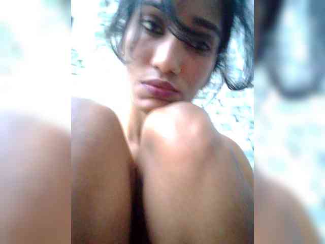 Meherin-Afra6 webcam
