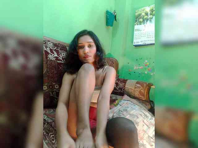 Meherin-Afra6 webcam