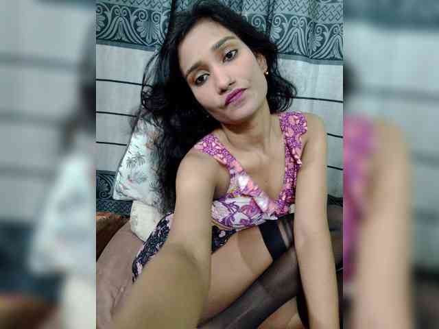 Meherin-Afra6 webcam