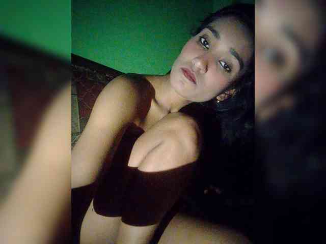 Meherin-Afra6 webcam