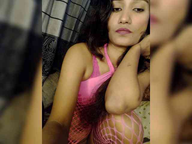 Meherin-Afra6 webcam