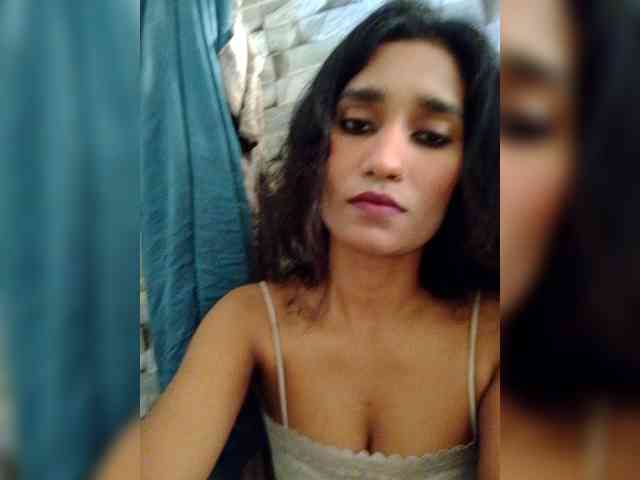 Meherin-Afra6 webcam