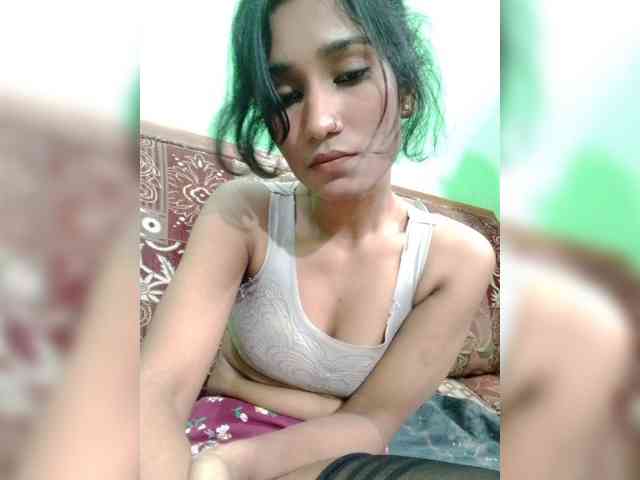 Meherin-Afra6 webcam