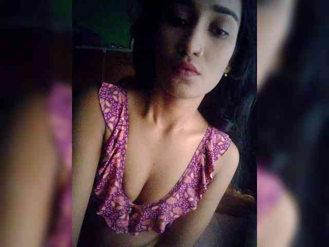 Meherin-Afra6 webcam