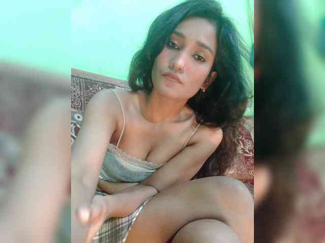 Meherin-Afra6 webcam