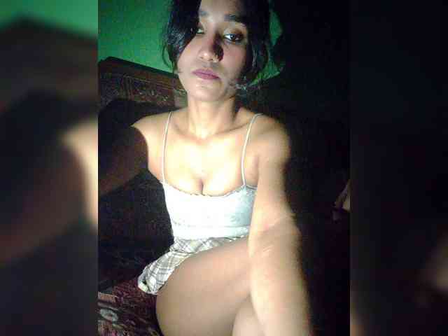 Meherin-Afra6 webcam