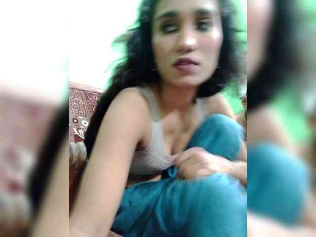 meherin-afra6's live room