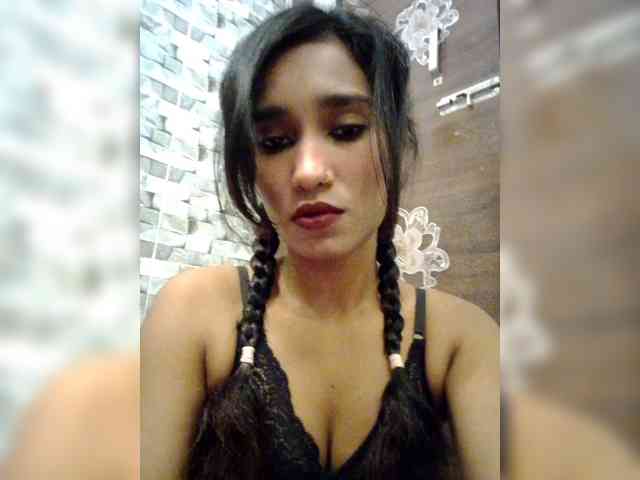 meherin-afra6's live room