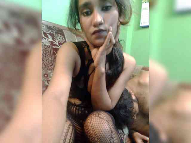Meherin-Afra6 webcam