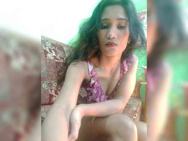 Meherin-Afra6 webcam