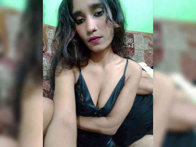 Meherin-Afra6 webcam