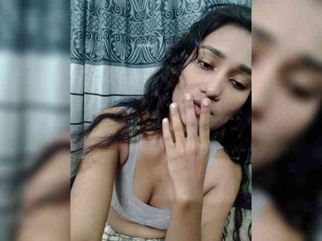 Meherin-Afra6 webcam