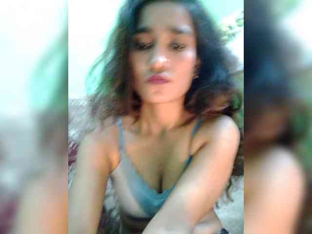 Meherin-Afra6 webcam