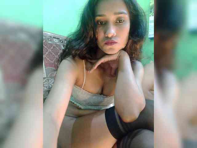 Meherin-Afra6 webcam