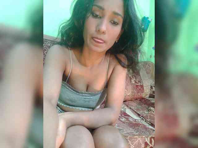 Meherin-Afra6 webcam