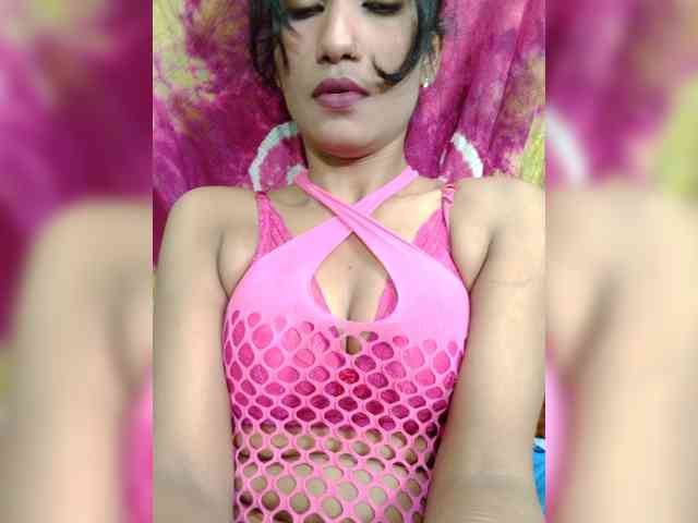 Meherin-Afra6 webcam