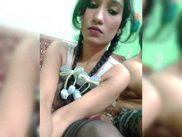 Meherin-Afra6 webcam