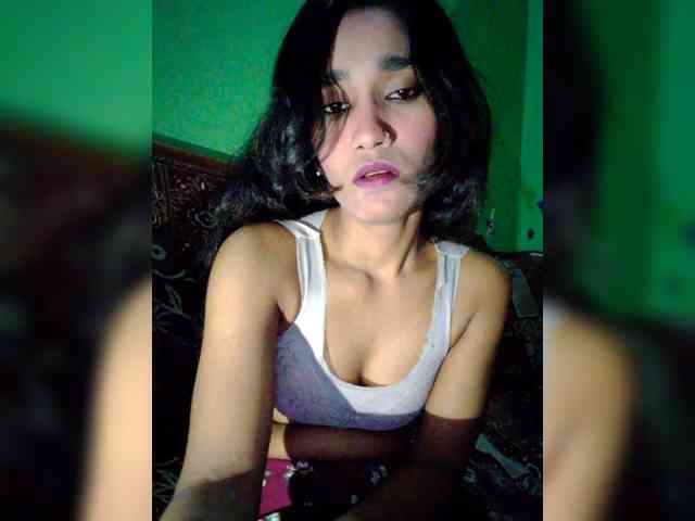 Meherin-Afra6 webcam