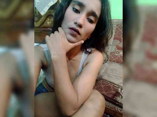 Meherin-Afra6 webcam