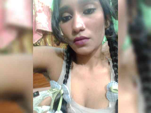 Meherin-Afra6 webcam