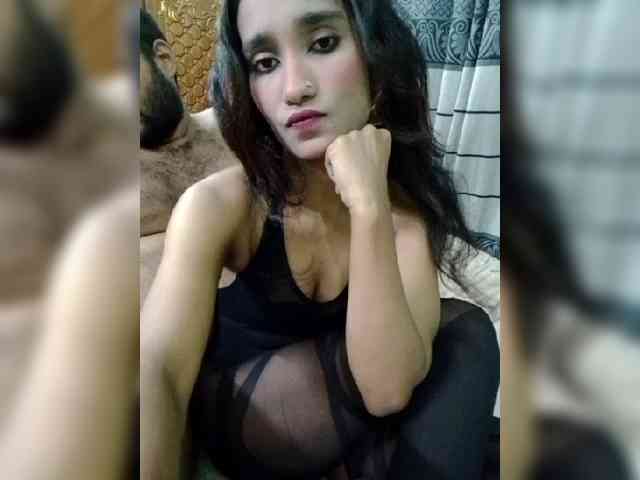 Meherin-Afra6 webcam