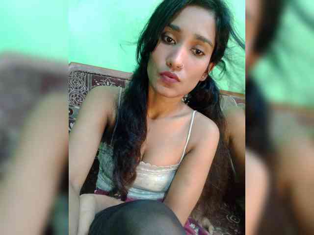 Meherin-Afra6 webcam