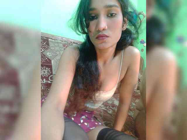 Meherin-Afra6 webcam