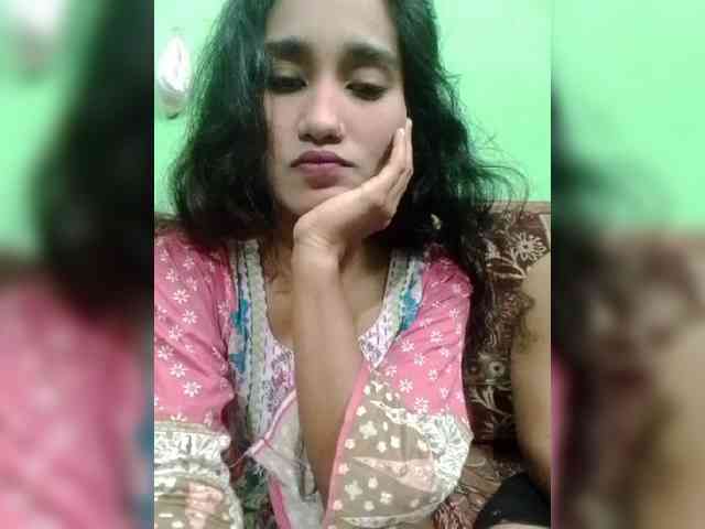 Meherin-Afra6 webcam