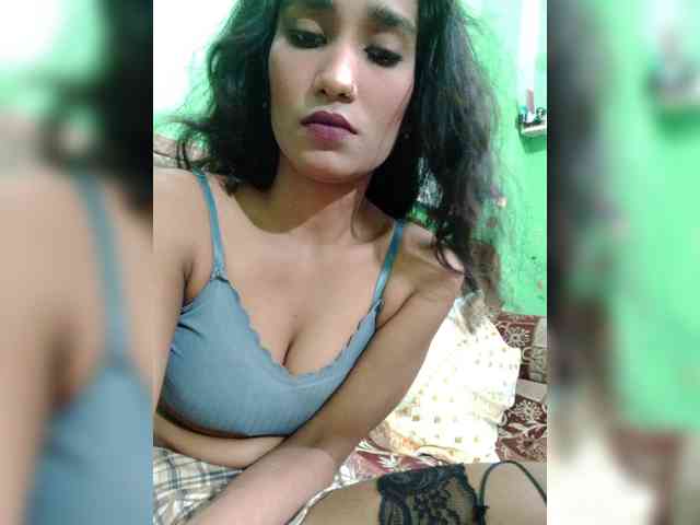 Meherin-Afra6 webcam