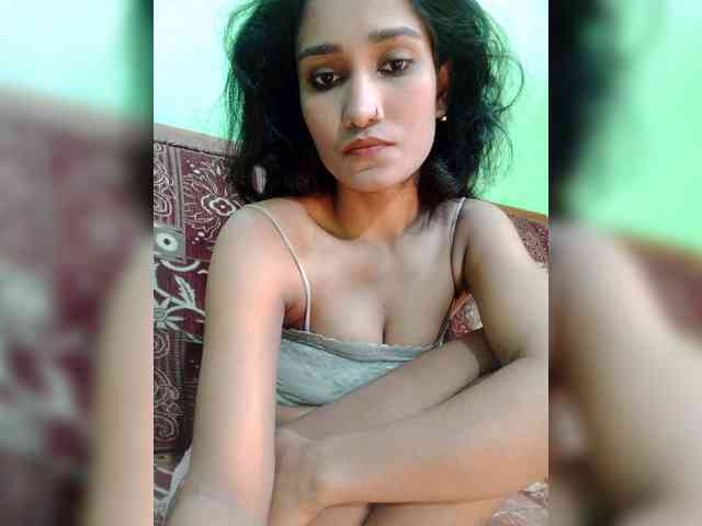 Meherin-Afra6 webcam