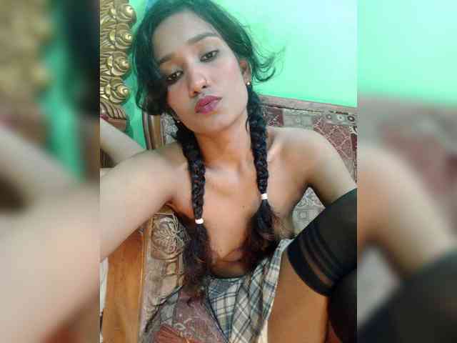 Meherin-Afra6 webcam