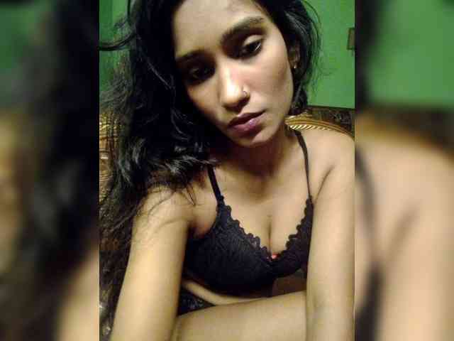 Meherin-Afra6 webcam