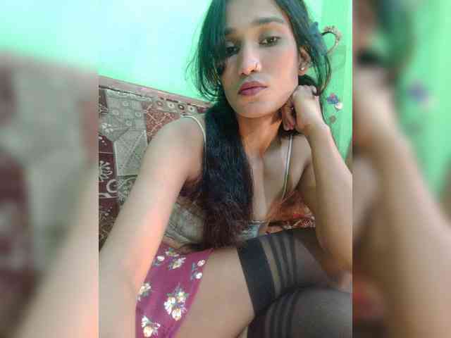 Meherin-Afra6 webcam