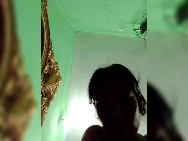 Meherin-Afra6 webcam
