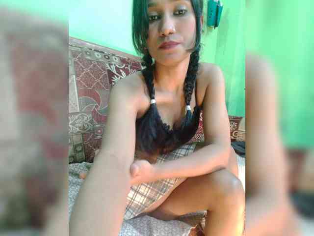 Meherin-Afra6 webcam