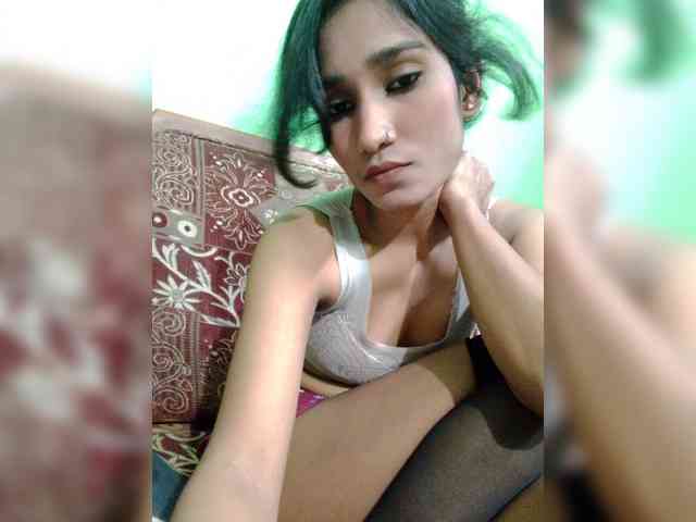 Meherin-Afra6 webcam