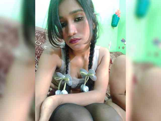 Meherin-Afra6 webcam