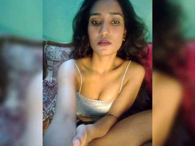 Meherin-Afra6 webcam