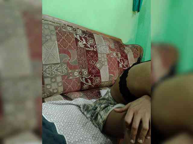 Meherin-Afra6 webcam