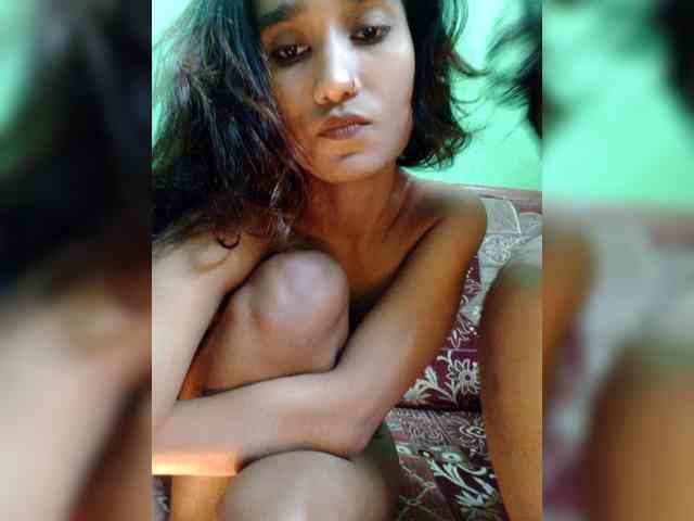Meherin-Afra6 webcam